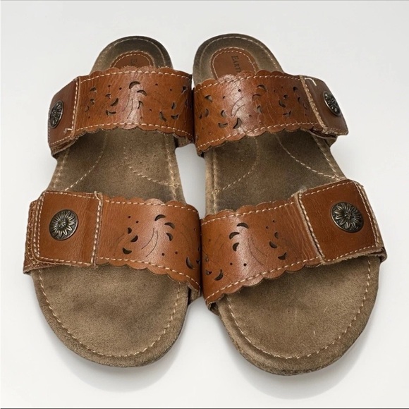 EARTH ORIGINS By Earth TERRY Women's Brown Leather Slides Sandals Strappy 6.5 - Picture 1 of 9